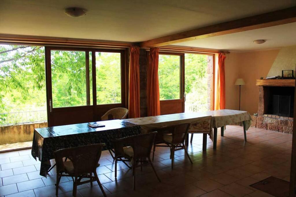 Belle Et Grande Maison Ardechoise Payzac  Exterior foto