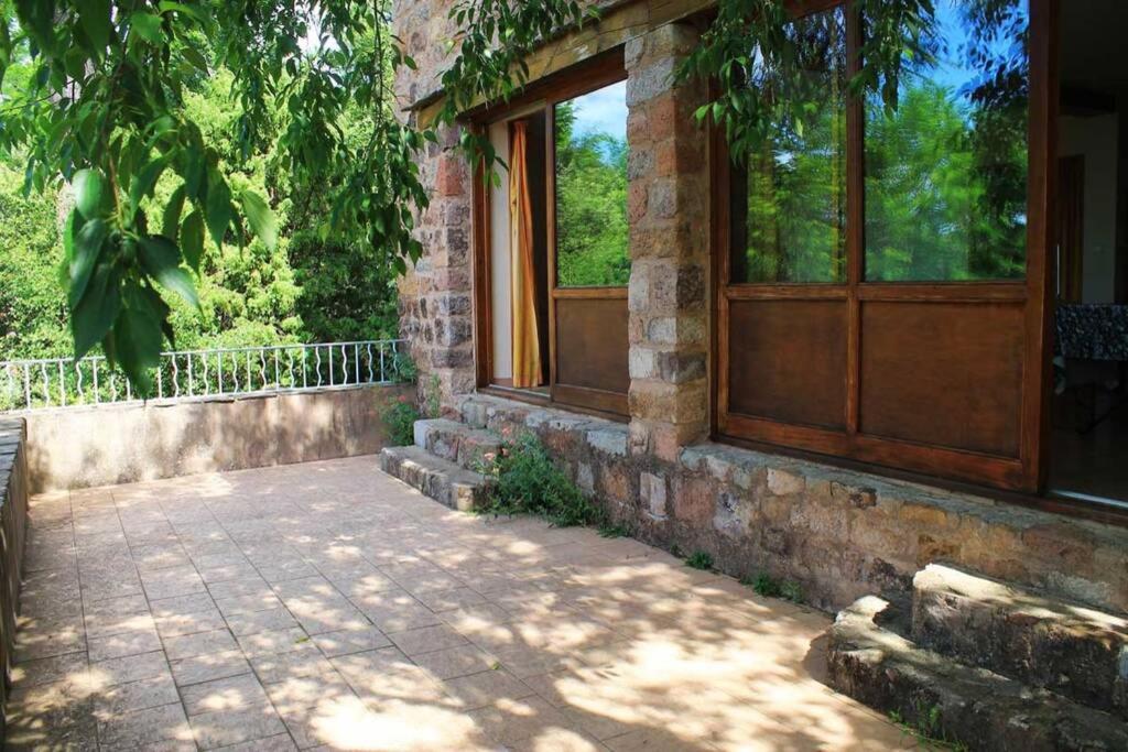 Belle Et Grande Maison Ardechoise Payzac  Exterior foto